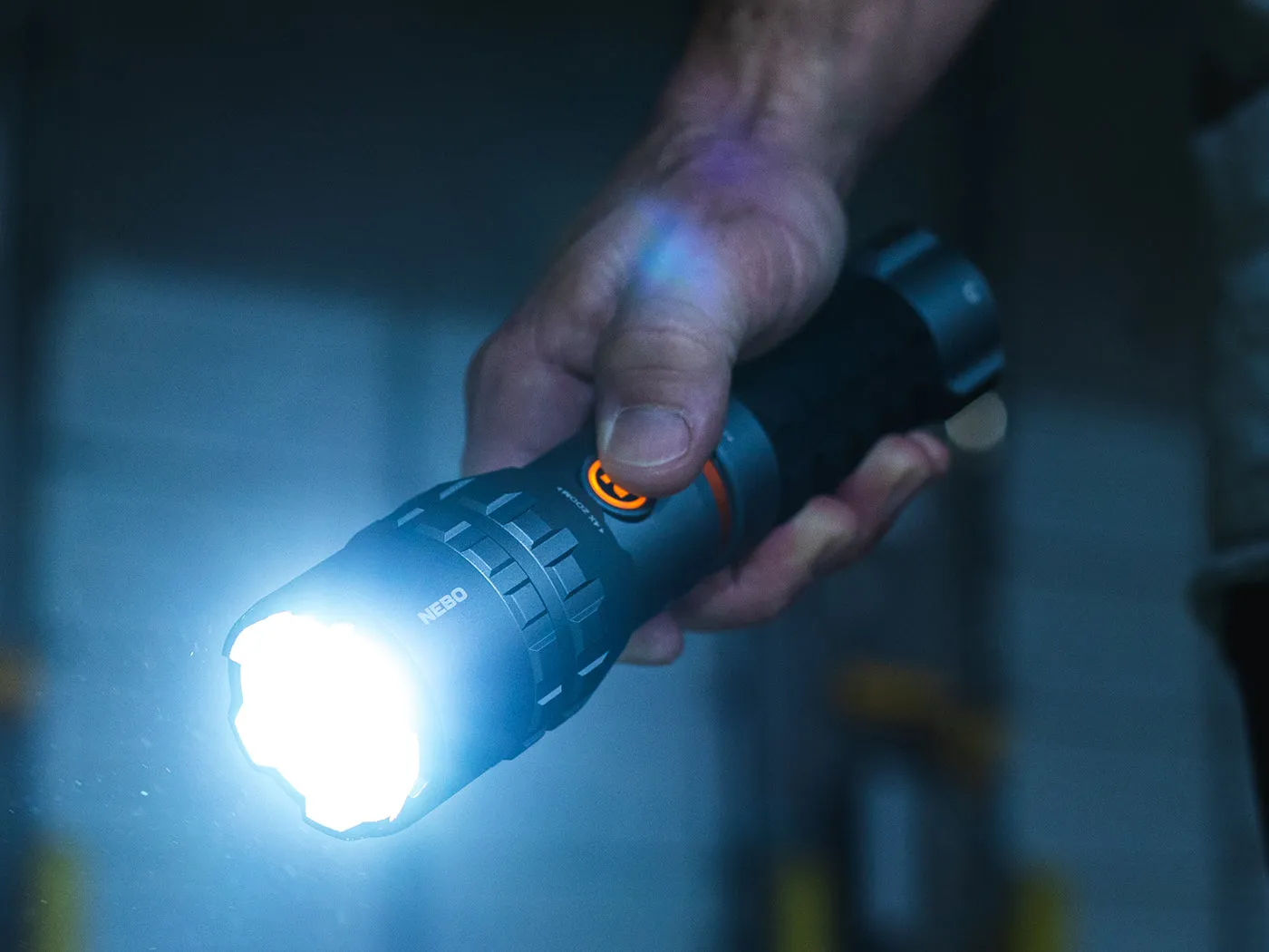 Nebo Slyde King 4K zaklamp oplaadbaar 4000 lumen