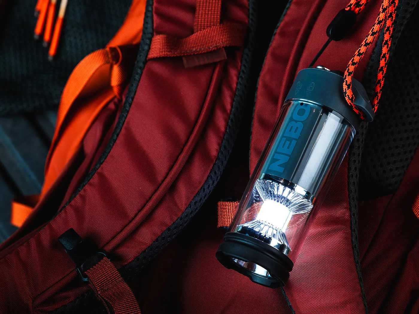 Nebo Galileo Tempest 350 lantaarn 350 lumen rood licht