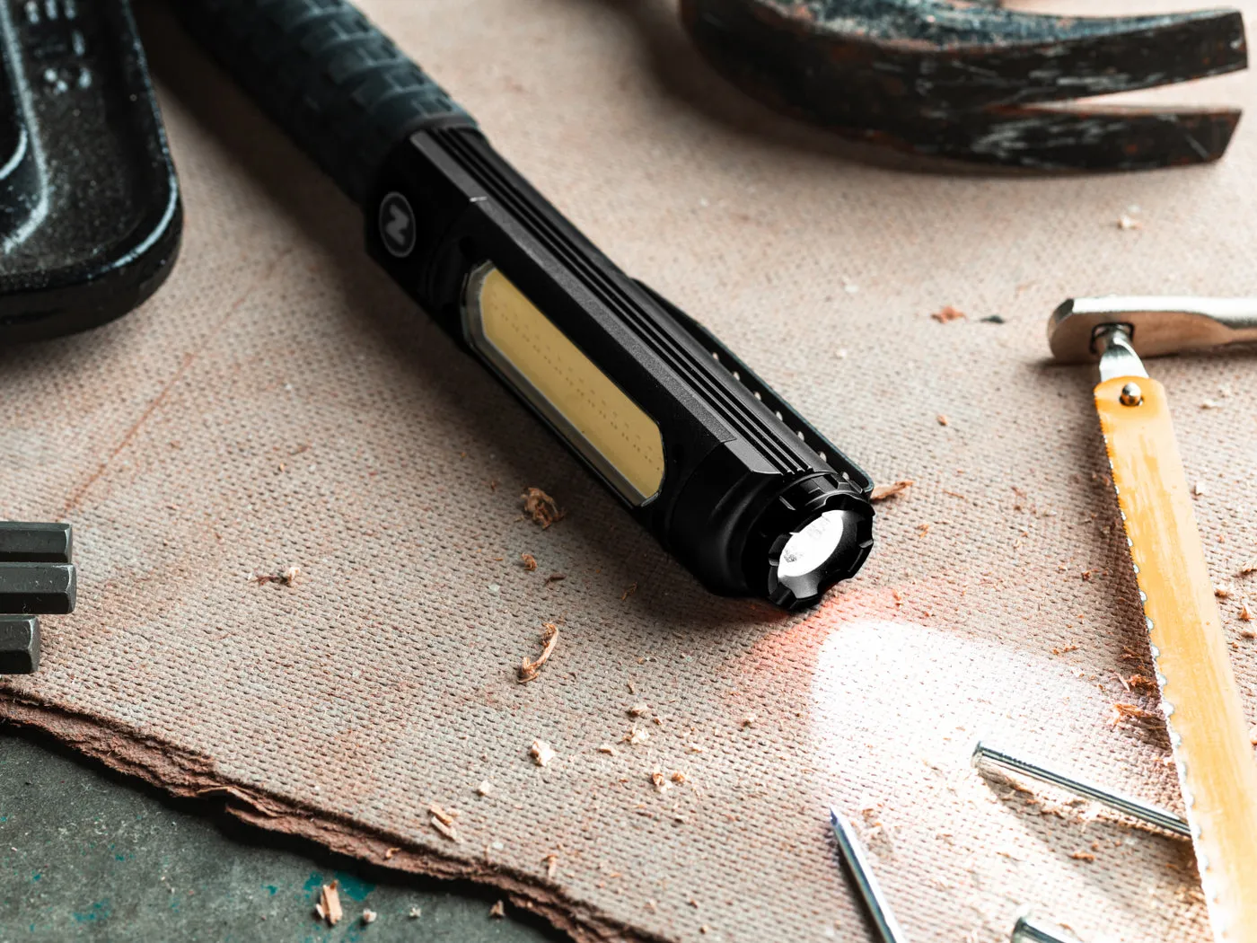 Nebo Big Larry Pro+ Black Line werklamp 600 lumen