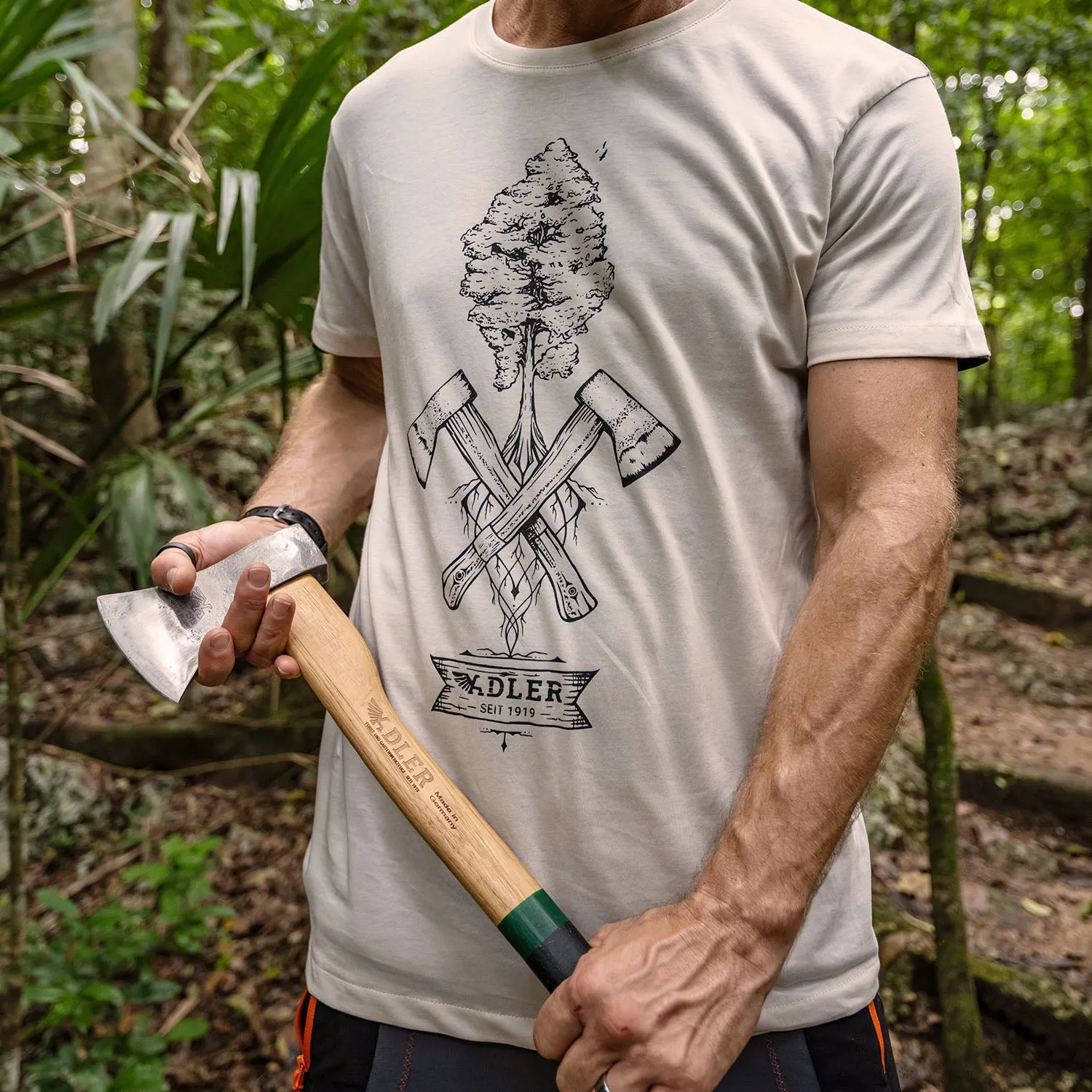 Adler T-shirt Hatchets katoen off-white unisex