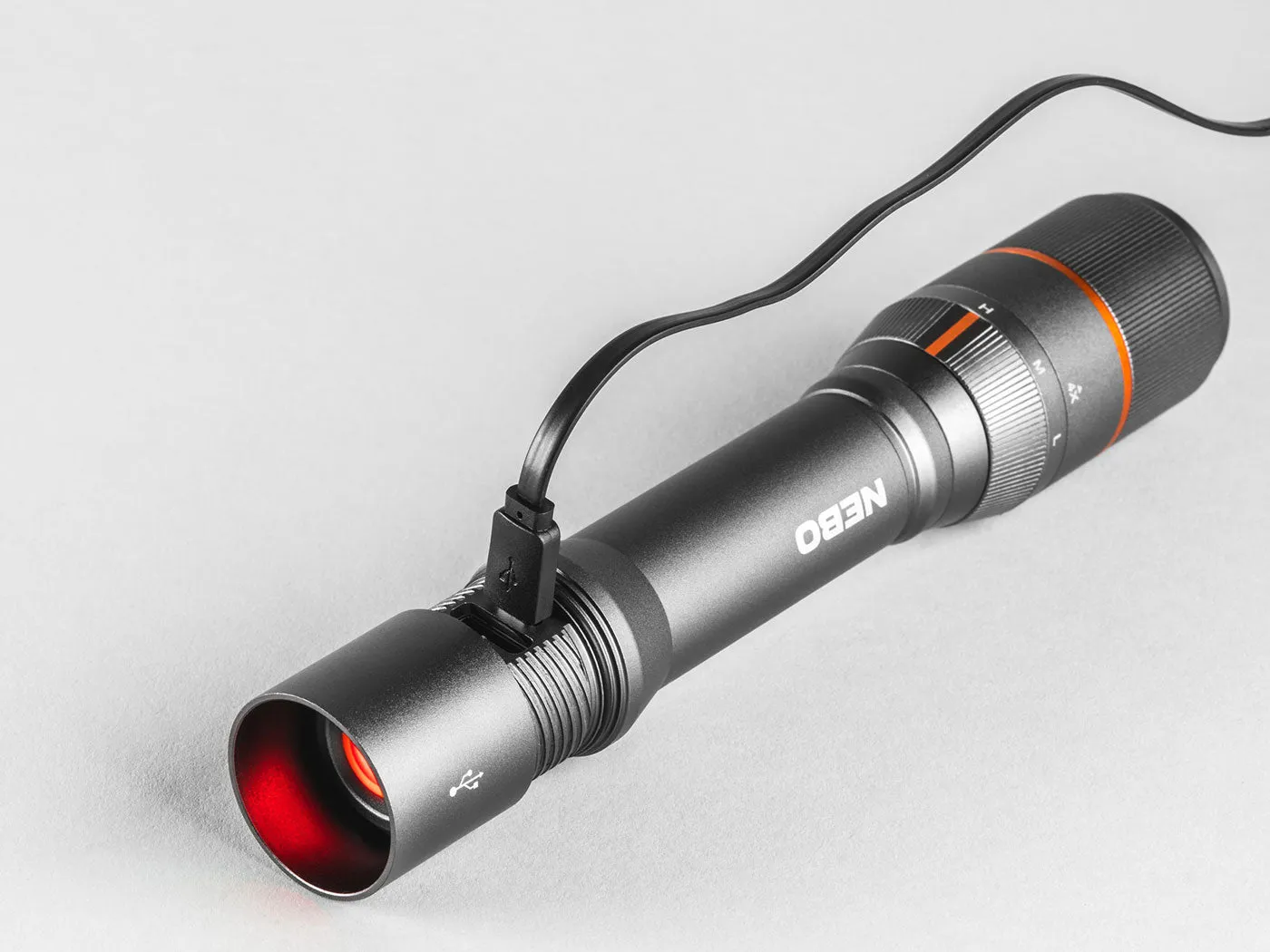 Nebo Davinci 2000 zaklamp oplaadbaar 2000 lumen