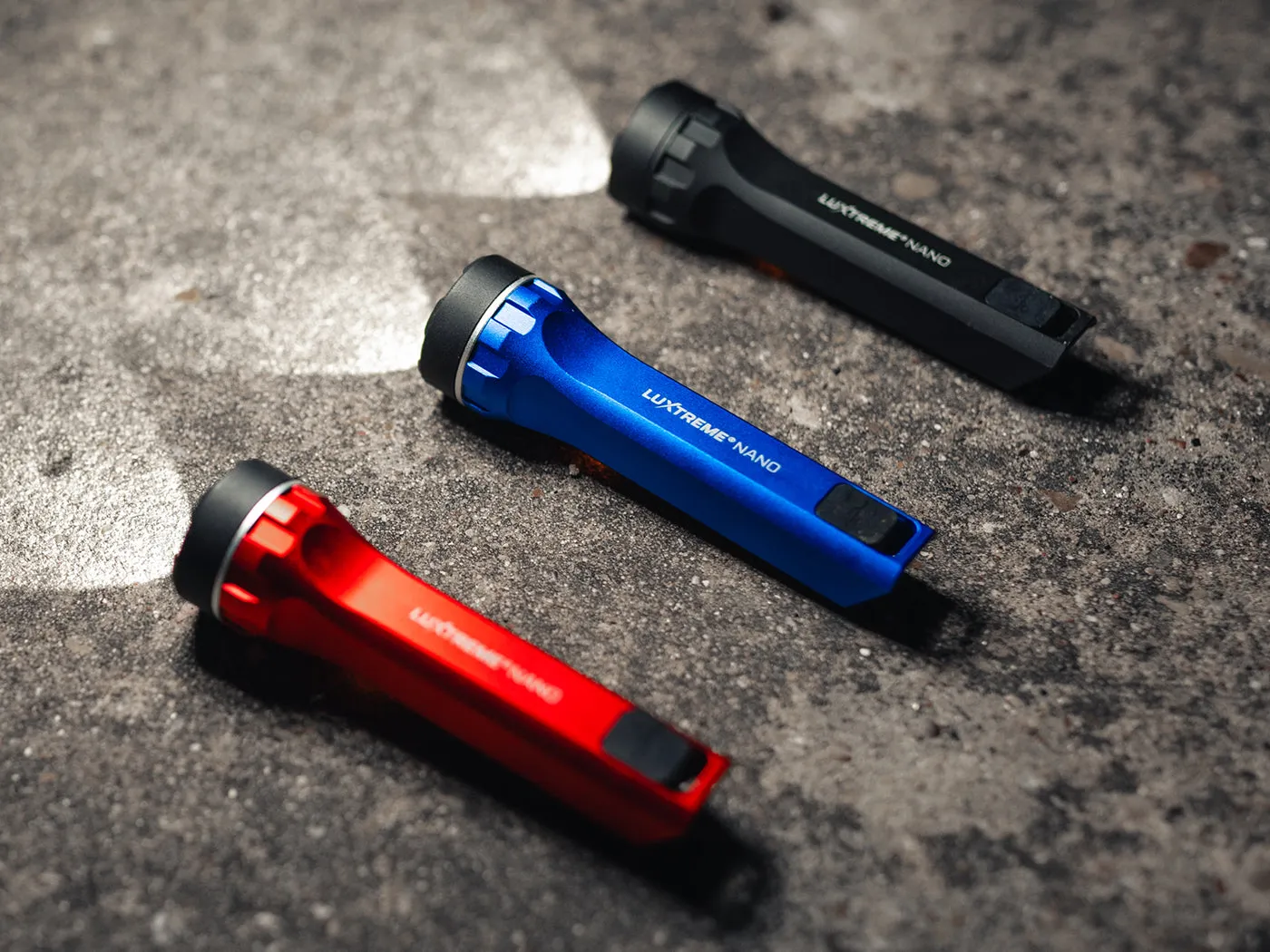 Nebo Luxtreme Nano zaklamp oplaadbaar 300 m